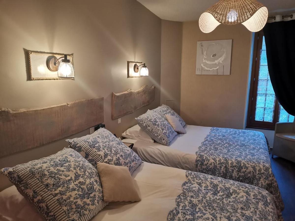 Logis Hotel-Restaurant Le Relais Отрив Экстерьер фото